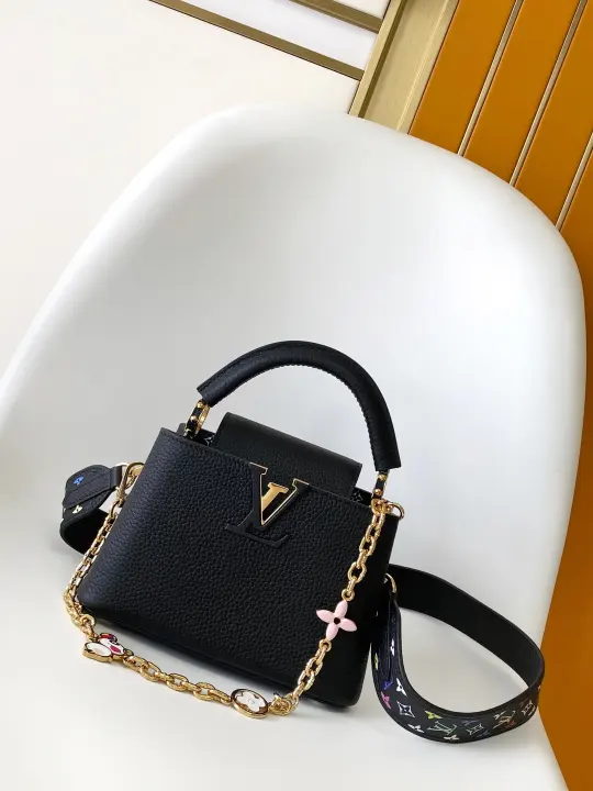 Louis Vuitton（LV） size：27 x 17.3 x 9cm -114