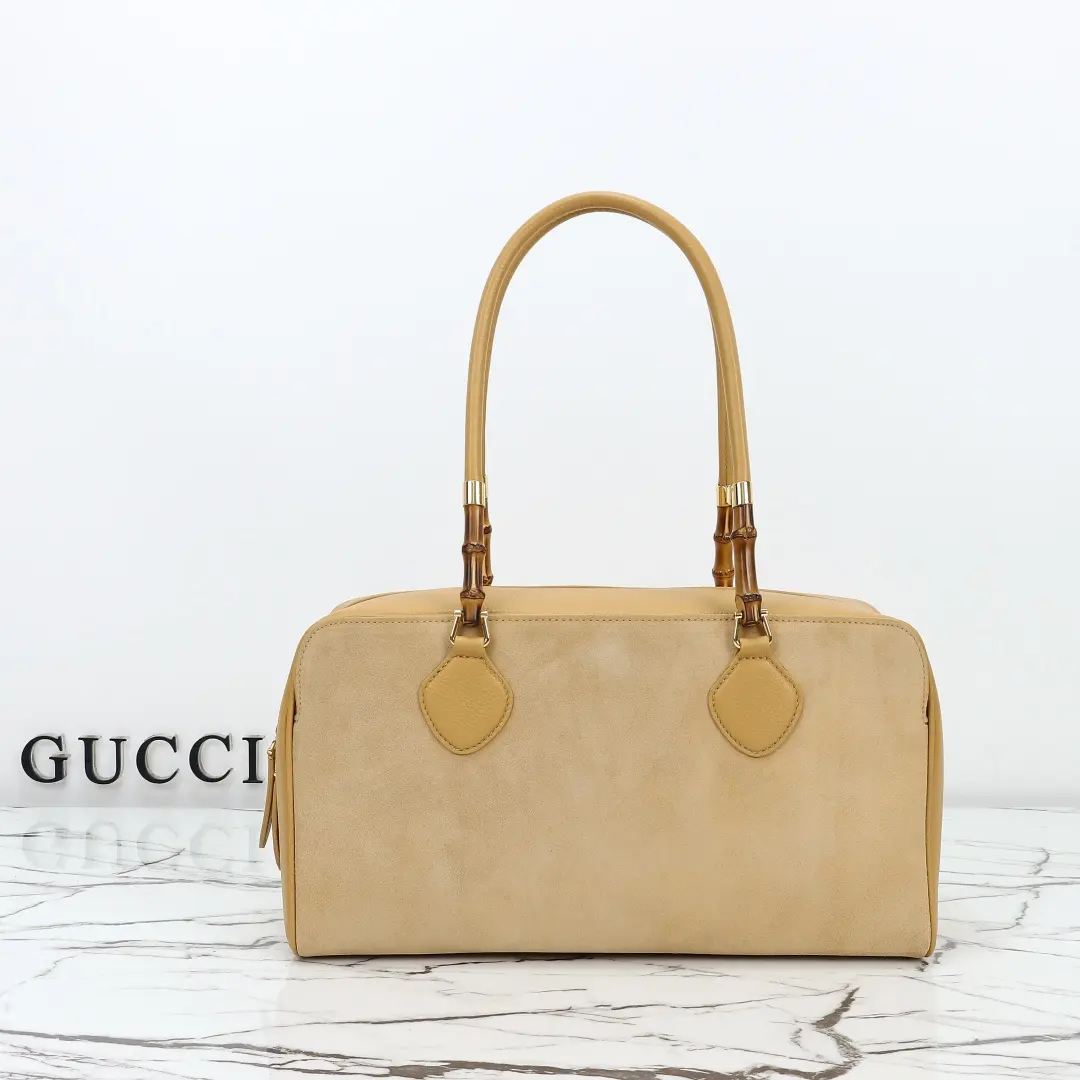🔷批720🔷专柜品质,原厂皮,款号A006OD浅杏磨砂🌟🌟🌟尺寸:宽35.5x高18x侧宽14.5。📢📢📢现货出货!