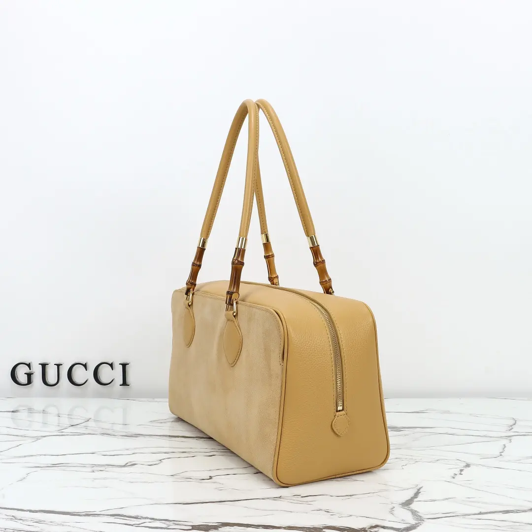 🔷批720🔷专柜品质,原厂皮,款号A006OD浅杏磨砂🌟🌟🌟尺寸:宽35.5x高18x侧宽14.5。📢📢📢现货出货!