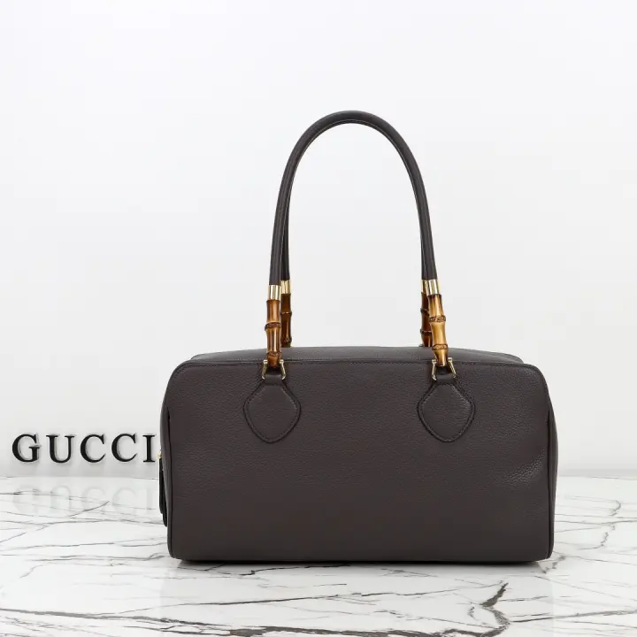 Louis Vuitton（LV） size：35.5 * 14.5 * 18cm-147