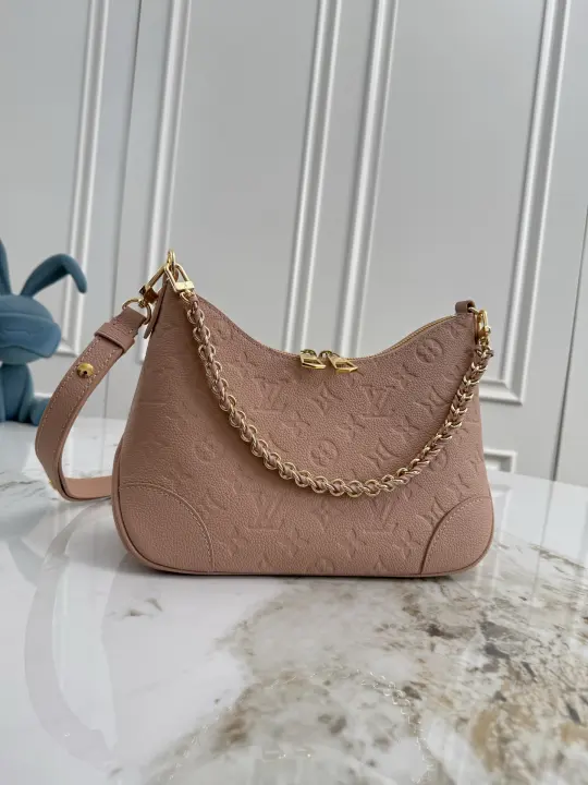 Louis Vuitton（LV） size：29.0 * 16.0 * 9.5cm-150